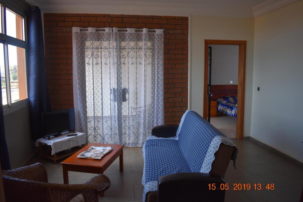 Residence Vicyma 2 P Tout Confort Bafoussam Centre المظهر الخارجي الصورة