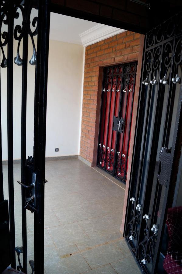 Residence Vicyma 2 P Tout Confort Bafoussam Centre المظهر الخارجي الصورة