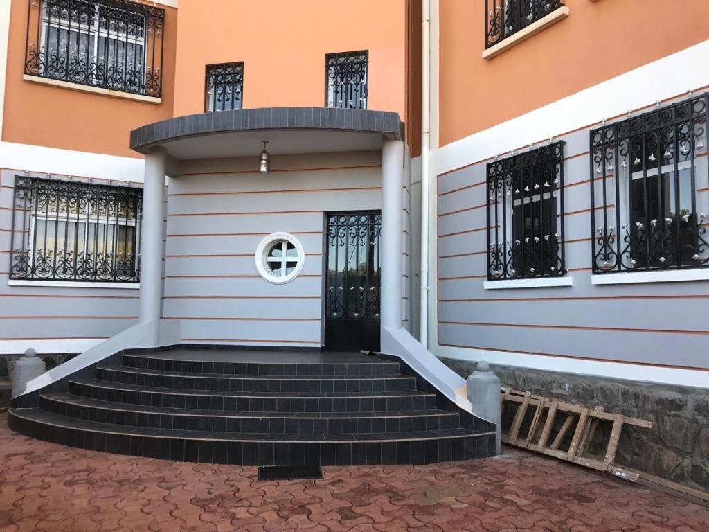 Residence Vicyma 2 P Tout Confort Bafoussam Centre المظهر الخارجي الصورة